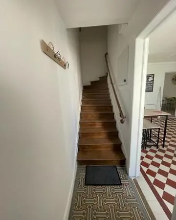 Chambres A Louer Dans Maison En Colocation ホームステイ